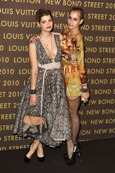 Pixie Geldof, Alice Dellal