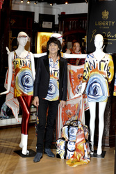 Ron Wood (Faces, Jeff Beck Group, The Rolling Stones)