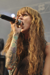 Jennifer Weist (Jennifer Rostock)