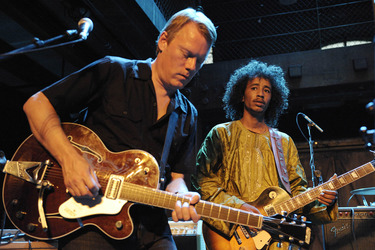 Dirtmusic und Tamikrest