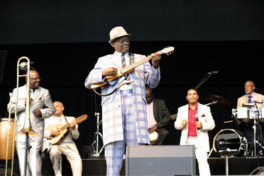 Orquesta Buena Vista Social Club feat. Omara Portuondo