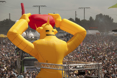 Fans auf der Loveparade 2010