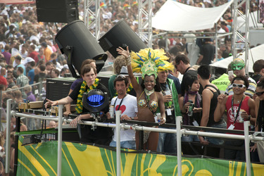 Fans auf der Loveparade 2010