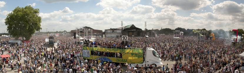 Fans auf der Loveparade 2010