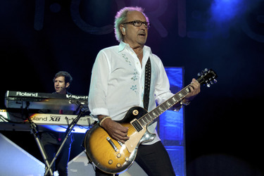 Michael Bluestein, Mick Jones (Foreigner)