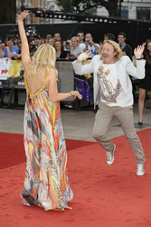 Elizabeth 'Liz' McClarnon (Atomic Kitten), Leigh Francis