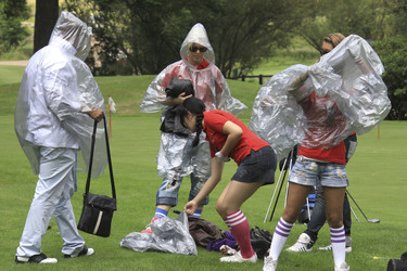 Leonore Bartsch, Selina Herrero, Gabriella De Almeida Rinne, Ronja Hilbig (Queensberry)