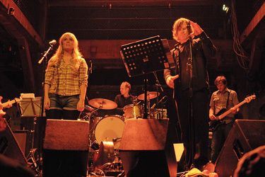 Isobel Campbell (Belle and Sebastian), Mark Lanegan (Screaming Trees, Queens of the Stone Age, The Gutter Twins)