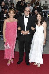 Nick Robinson mit Familie