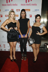 Mandy Capristo, Senna Guemmour, Bahar Kizil (Monrose)