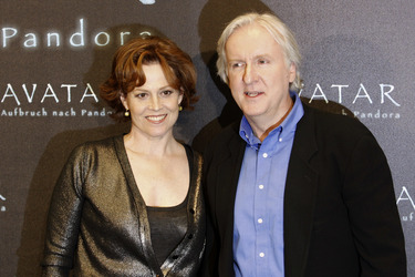 Sigourney Weaver, James Cameron