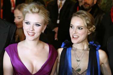 Scarlett Johansson, Natalie Portman
