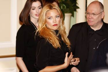 Anne Hathaway, Kate Hudson