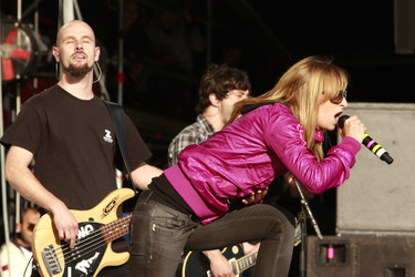 Stefan Ude, Henning Rümenapp, Sandra Nasic (Guano Apes)