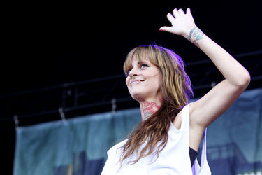 Jennifer Weist (Jennifer Rostock)