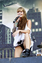 Jennifer Weist (Jennifer Rostock)