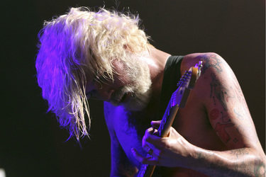 Simon Neil (Biffy Clyro)