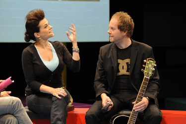 Marta Jandova (Die Happy)