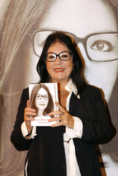 Nana Mouskouri