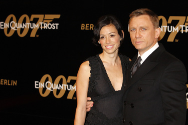 Satsuki Mitchell, Daniel Craig
