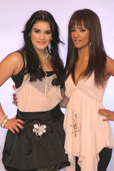 Selina Herrero, Gabriella De Almeida Rinne (Queensberry)