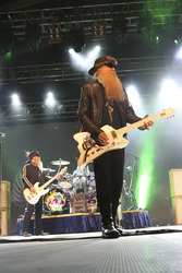 Dusty Hill, Billy Gibbons (ZZ TOP)