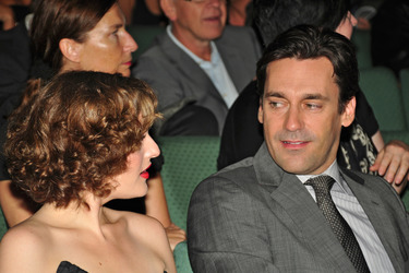 Elisabeth Moss, Jon Hamm