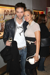 Nina-Friederike Gnädig mit Begleitung