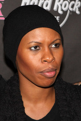 Skin (Skunk Anansie)