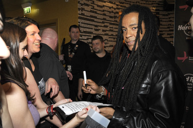 Cass (Skunk Anansie)