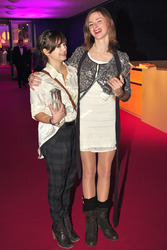 Michelle Barthel, Carolyn Genzkow