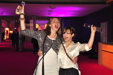 Carolyn Genzkow, Michelle Barthel