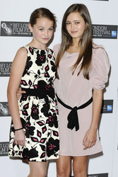 Isobel Meikle-Small, Ella Purnell