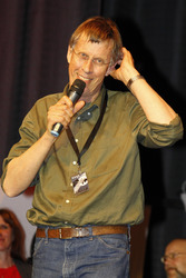 Bruce Spence