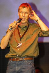 Bruce Spence