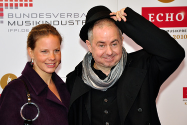 Helmut Zerlett mit Begleitung