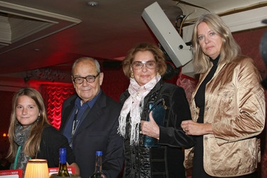 Nadja Tiller und Walter Giller mit Tochter Natascha und Enkelin