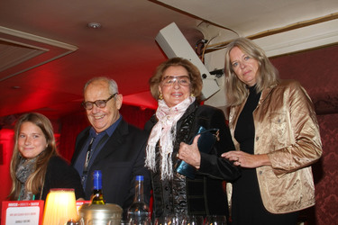 Nadja Tiller und Walter Giller mit Tochter Natascha und Enkelin