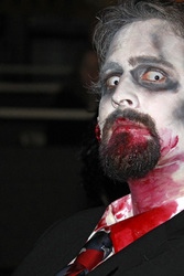 Stefan Servos als Zombie