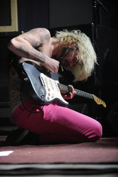 Simon Neil (Biffy Clyro)