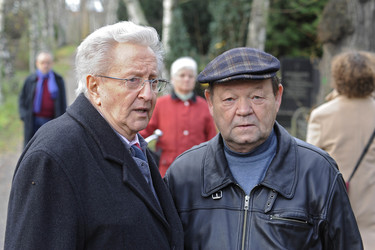 Lutz Jahoda, Ernst-Georg Schwill