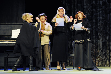 Anne Kasprik, Manon Strache, Sylvia Wintergrün, Brigitte Grothum