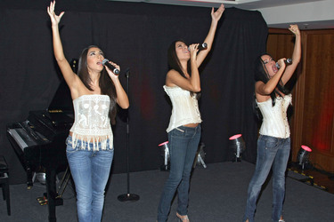 Stefania Francabandiera, Mara Tanchis, Giorgia Villa (Appassionante)