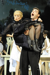 Dagmar Manzel, Max Hopp