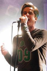 Oliver Perau (Terry Hoax)