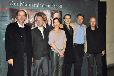 Herbert Knaup, Ulrich Noethen, Valerie Niehaus, David Rott, Udo Jürgens, Christian Berkel