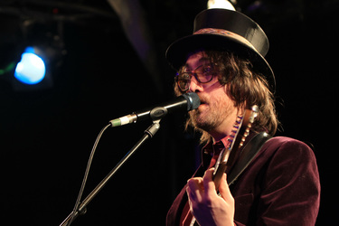 Sean Lennon (The Ghost of a Saber Tooth Tiger)