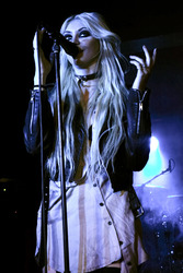 Taylor Momsen (The Pretty Reckless)