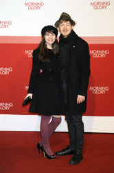 Jamila Saab, Tino Mewes