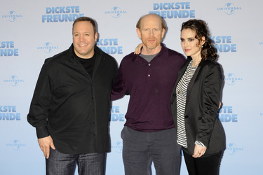 Kevin James, Ron Howard, Winona Ryder
